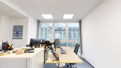 Büro 1 - 