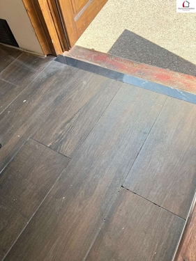 Hochwert. Laminatboden - 