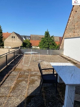Terrasse über den Garagen - 