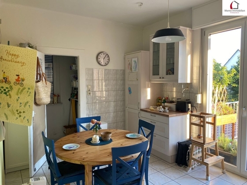 Küche mit Esstisch - Etagenwohnung mit 120,00 m² in Karlsruhe zur Miete