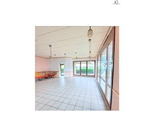 °°°° SCHNÄPPCHEN DES JAHRES 2024: VERKAUFS,- BÜRO,- PRAXISFLÄCHE + 1,5 ZIMMER DG-WOHNUNG MIT TERRASSE°°°° - Karlsbad