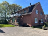 Wohnhaus mit 2 WEH - 5 Zimmer Einfamilienhaus zum Kaufen in Stolzenau