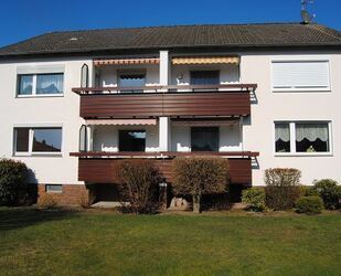 Wohnung im EG mit Balkon, Garage und Stellplatz in ruhiger Lage ... sucht lebensälteren Mieter ... - Garbsen