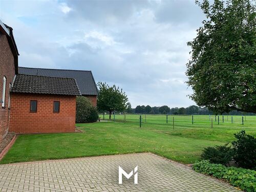 Aussenterrasse mit Weitblick - 