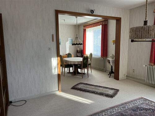 Wohn/Esszimmer - 