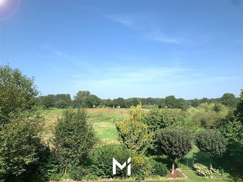 unverbaubarer Blick auf die eigene Wiese - 