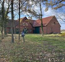 Exklusiver Resthof in idyllischer Lage mit viel Entwicklungspotential - Petershagen