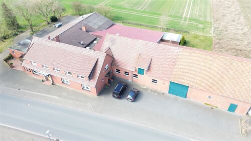 Vogelperspektive - Landw. Anwesen zum Kaufen in Stolzenau