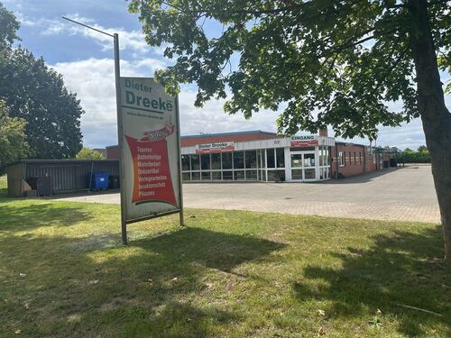 Werbeschild direkt an der Haupstraße - Lagerhaus in Stolzenau zum Kaufen