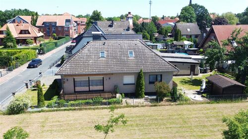 Terrassenseite - 6 Zimmer Bungalow zum Kaufen in Stolzenau