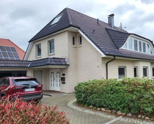 Junges Zweifamilienhaus mit Doppelgarage und großer Bürofläche - Preis auf Nachfrage. - Asendorf b Bruchhausen-Vilsen