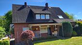 rückwärtige Ansicht - Wohnhaus in ruhiger Sackgasse sucht Liebhaber.