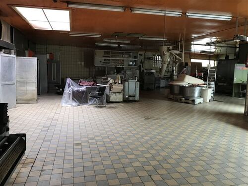 Gewerbehalle - 
