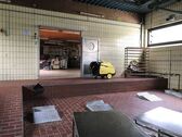 ebenerdig Laden u. anliefern - 