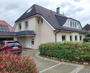 Luxuriöses Zweifamilienhaus mit Büro und Doppelgarage. - Asendorf b Bruchhausen-Vilsen