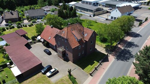 Wohnhaus mit Mietobjekt - Mehrfamilienhaus, Wohnhaus mit 478,00 m² in Stolzenau zum Kaufen