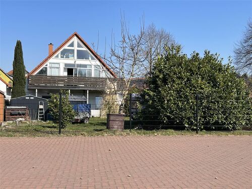 Ansicht von hinten - 8 Zimmer Zweifamilienhaus zum Kaufen in Leese