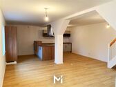 Essbereich mit Einbauküche - Beste Altstadtlage. Topsanierte Whg m. toller EBK u. hoher energetischer Ausbaustufe