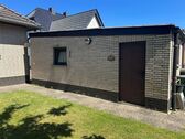Garage mit Lagerraum - 