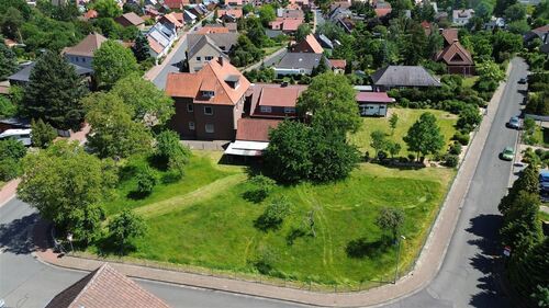 großer Obsgarten - 16 Zimmer Mehrfamilienhaus, Wohnhaus in Stolzenau