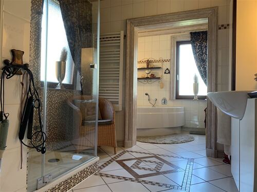 Wellnessbad im Obergeschoss - 