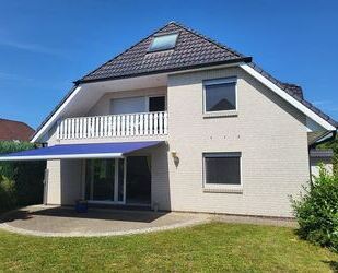 Modernes Zweifamilienhaus mit riesiger Bürofläche und Doppelgarage - Preis auf Nachfrage. - Asendorf b Bruchhausen-Vilsen