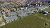 Vogelperspektive - Achtung: Neubau einer Seniorengerechten DHH mit Stil und Qualität Erstbezug; 2026