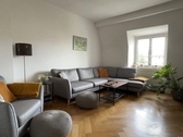 Wohnzimmer - 2.5 Zimmer Etagenwohnung zum Kaufen in München