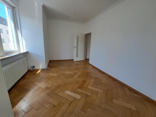 Büro 3 - 