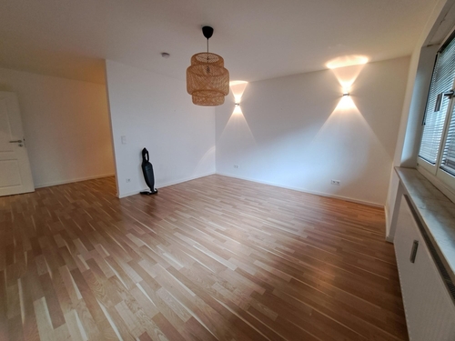 Zimmer 1 - Erdgeschoßwohnung mit 117,00 m² in München zur Miete