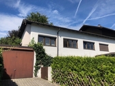 Blick zur zweiten Garage - 