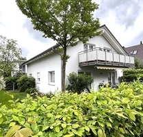 Freistehendes Ein- Zweifamilienhaus auf sonnigem Gartengrundstück mit viel Potenzial in Ottobrunn