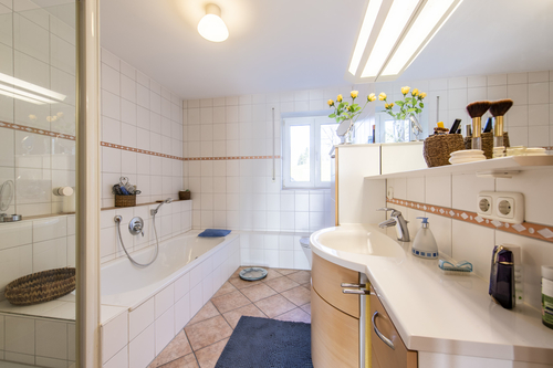 Großes Tageslichtbad - 