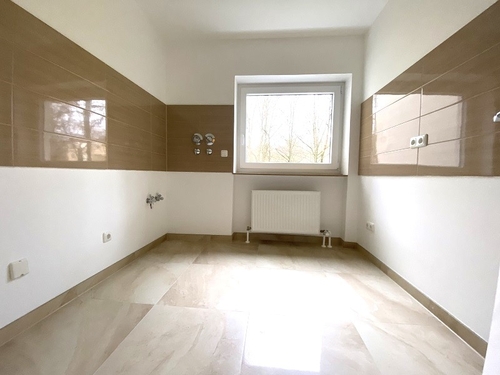 Küche - Erdgeschoßwohnung mit 63,00 m² in München zum Kaufen