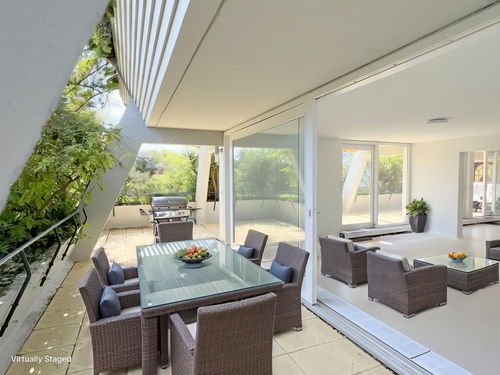 Terrasse 2. OG - Dachgeschoßwohnung mit 212,00 m&sup2; in München zum Kaufen