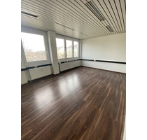 Provisionsfrei - Gepflegtes Fünf-Raum-Büro in Planegg Martinsried - Planegg / Martinsried
