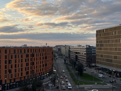 Blick vom Balkon - Attraktive 1,5 Zimmer-Stadtwohnung in Laim