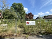 Grundstück von Außen - 
