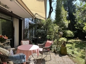 eingewachsener Garten - 2 Zimmer Erdgeschoßwohnung in München