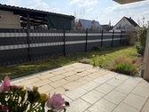 Terrasse zur Südseite - 6 Zimmer Erdgeschoßwohnung in Ellgau