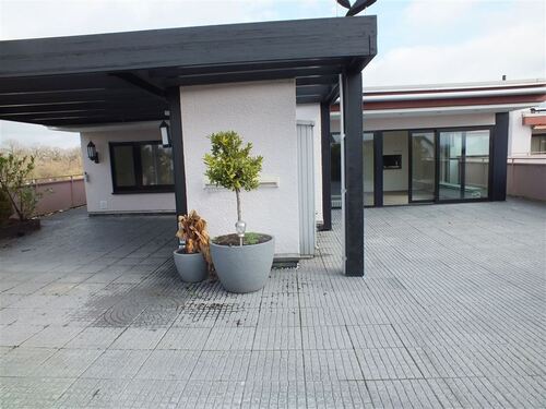 Ansicht - Penthouse mitten in Nauheim mit ca. 135m² Wohnfläche und 185m² Terrasse inkl. Garage