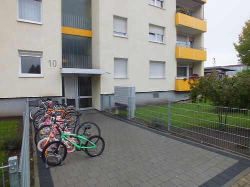 Hauseingangsbereich - Appartement mit 80,00 m&sup2; in Groß-Gerau zum Kaufen