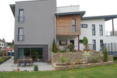 Hausansicht - Architektenhaus in Feldrandlage mit ca. 350m² Wohnfl. und ca. 802m² Grundst.!