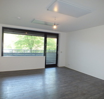Barrierefreie 4 Zimmer Wohnung ca. 94m² Wohnfläche mit Balkon und Kfz-Stellplatz in Nauheim
