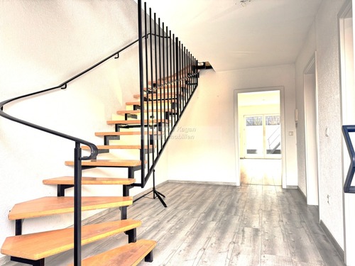 Eingangsbereich - 4 Zimmer Doppelhaushälfte zum Kaufen in Dortmund