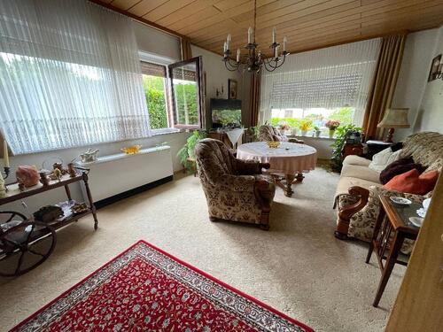 Foto - Mehrfamilienhaus, Wohnhaus mit 178,00 m² in Karlsdorf-Neutahrd zum Kaufen