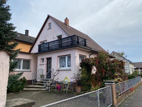 Foto - 6 Zimmer Einfamilienhaus zum Kaufen in Karlsdorf-Neuthard