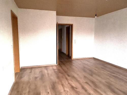 Foto - Etagenwohnung mit 80,00 m&sup2; in Kraichtal zur Miete