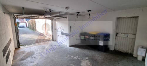 große Garage - 
