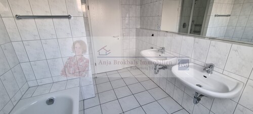 2 Waschbecken - 